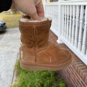 UGG Classic Tall Chestnut Snow Boots Size 6C toddler kids child boy girl
